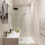 Апартаменты Paris, Tour Eiffel, Champs Elysees *