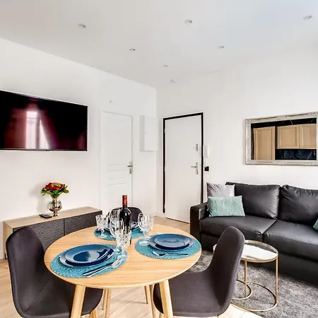 Paris, Tour Eiffel, Champs Elysees * Париж