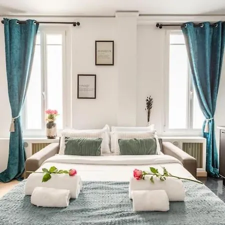 Апартаменты Paris, Tour Eiffel, Champs Elysees Париж