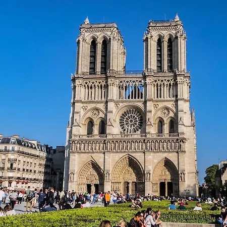 Апартаменты Paris, Tour Eiffel, Champs Elysees