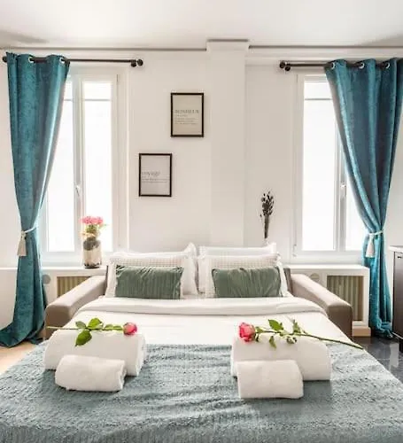 Apartament Paris, Tour Eiffel, Champs Elysees Paryż